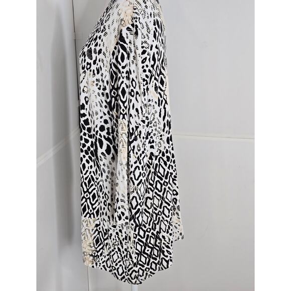 Chico's EUC Leopard elbow sleeve v-neck top 16 XL white black beige - Picture 14 of 17